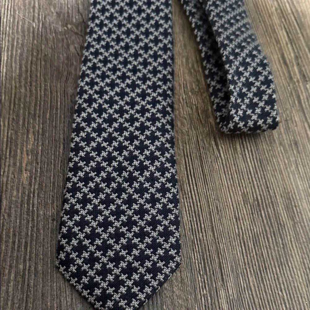 Men's Houndstooth Patterned Tie - Blue and Gray